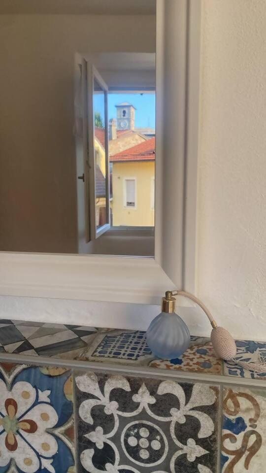 Charme Nel Borgo Appartamento Lina Corniglio Exterior foto